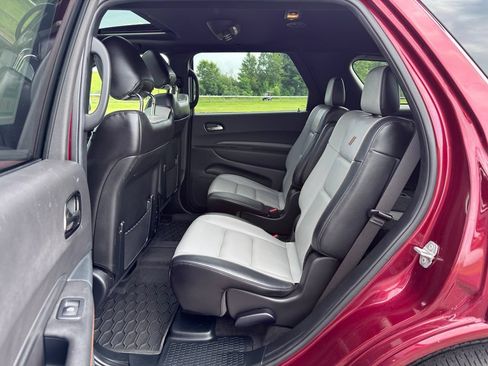 Used 2022 Dodge Durango R/T w/ Blacktop Package AWD/4WD image 27