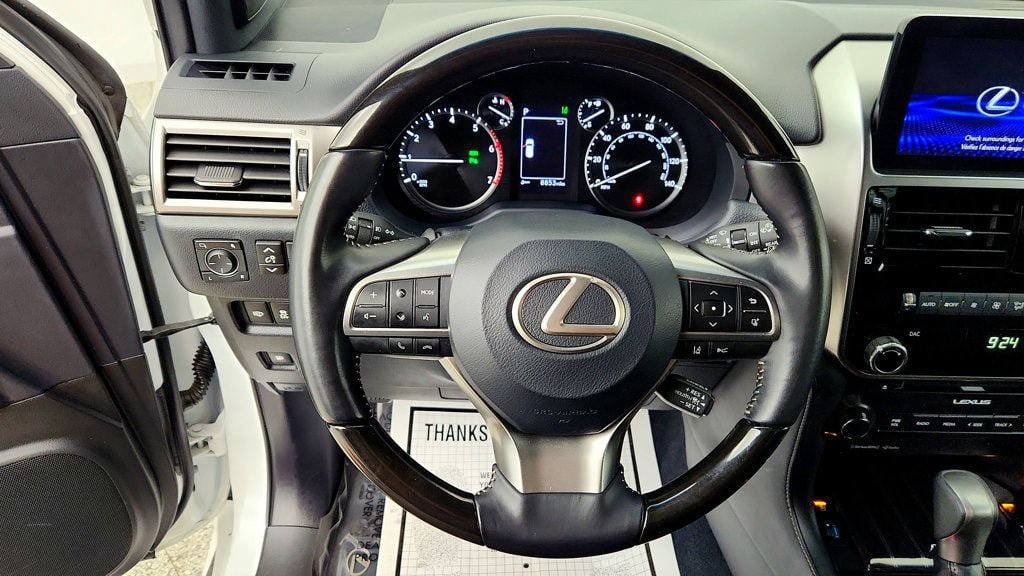 Used 2023 Lexus GX 460 Premium w/ Premium Package AWD/4WD image 14