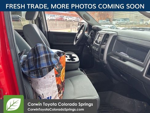 Used 2016 RAM 2500 Tradesman w/ Chrome Appearance Group AWD/4WD image 12