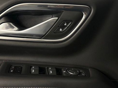 Used 2021 Chevrolet Tahoe LT RWD image 13
