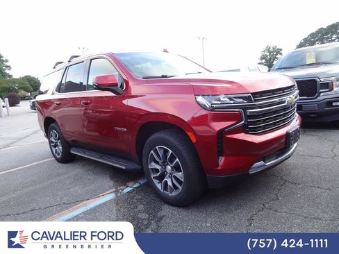 Used 2022 Chevrolet Tahoe LT w/ LT Signature Plus Package AWD/4WD image 2