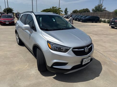 Used 2019 Buick Encore Preferred FWD image 3