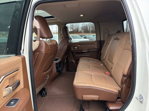 Used 2020 RAM 2500 Limited image 13