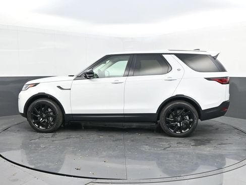 New 2025 Land Rover Discovery S AWD/4WD image 2