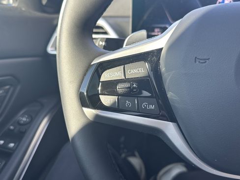 Used 2025 BMW 330i xDrive Sedan w/ Premium Package image 18