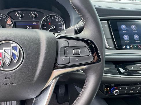 Used 2022 Buick Enclave Essence w/ Experience Buick Package FWD image 30