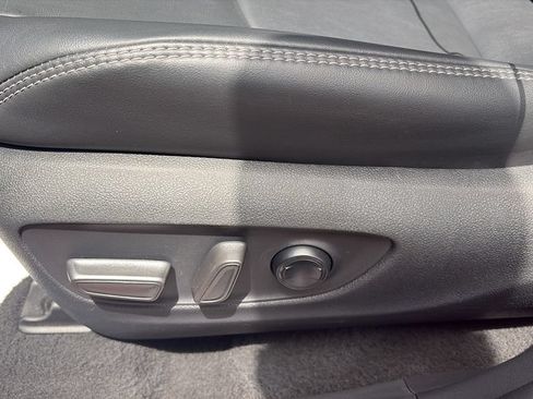 Used 2025 Toyota RAV4 XLE Premium FWD image 16