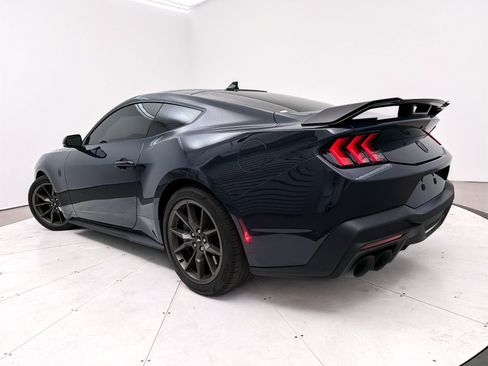 Used 2025 Ford Mustang Dark Horse image 9