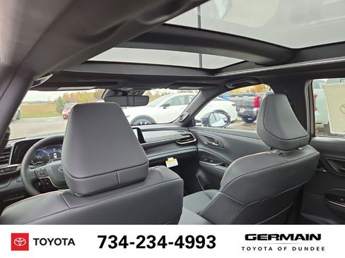 New 2026 Toyota Crown Platinum image 33