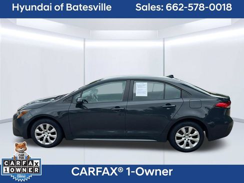 Used 2024 Toyota Corolla LE FWD image 2