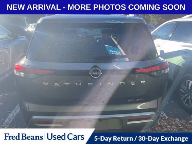 Used 2024 Nissan Pathfinder SL AWD/4WD image 6