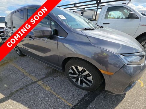 Used 2025 Honda Odyssey EX-L image 3