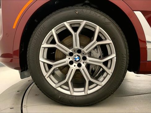 New 2026 BMW X7 xDrive40i image 9