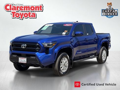 Certified 2025 Toyota Tacoma SR5 AWD/4WD image 1