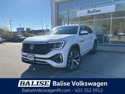 New 2026 Volkswagen Atlas Cross Sport SEL Premium R-Line