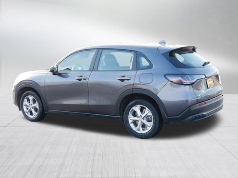 Certified 2023 Honda HR-V LX image 5