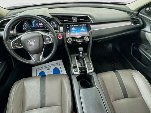 Used 2017 Honda Civic Touring image 30