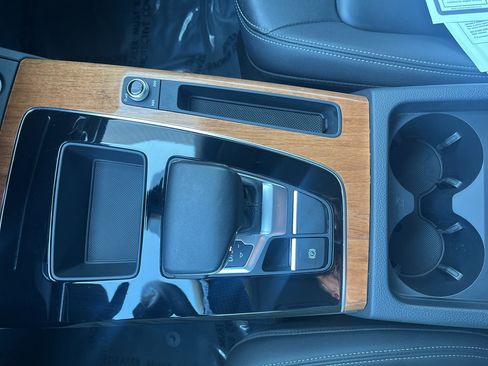 Used 2023 Audi Q5 2.0T Premium image 20