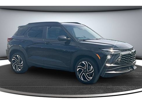 Used 2024 Chevrolet TrailBlazer RS AWD/4WD image 13