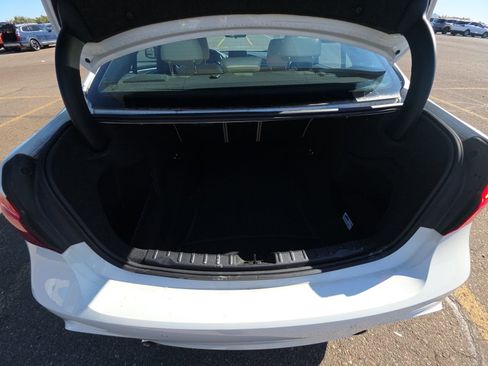 Used 2017 BMW 340i xDrive Sedan image 10