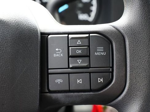 Used 2024 Ford F250 XLT AWD/4WD image 8