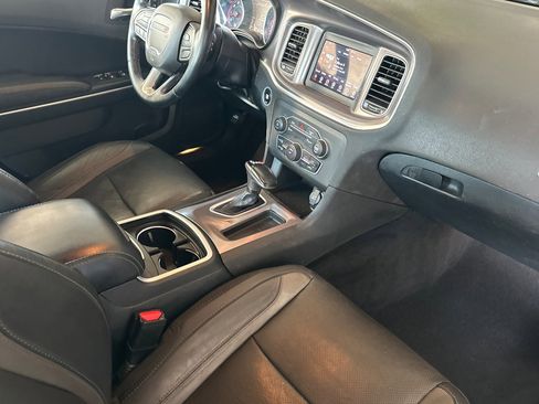 Used 2021 Dodge Charger SXT w/ Leather Interior Group image 15