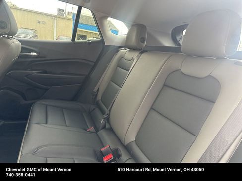 New 2026 Chevrolet Trax ACTIV w/ Driver Confidence Package FWD image 17
