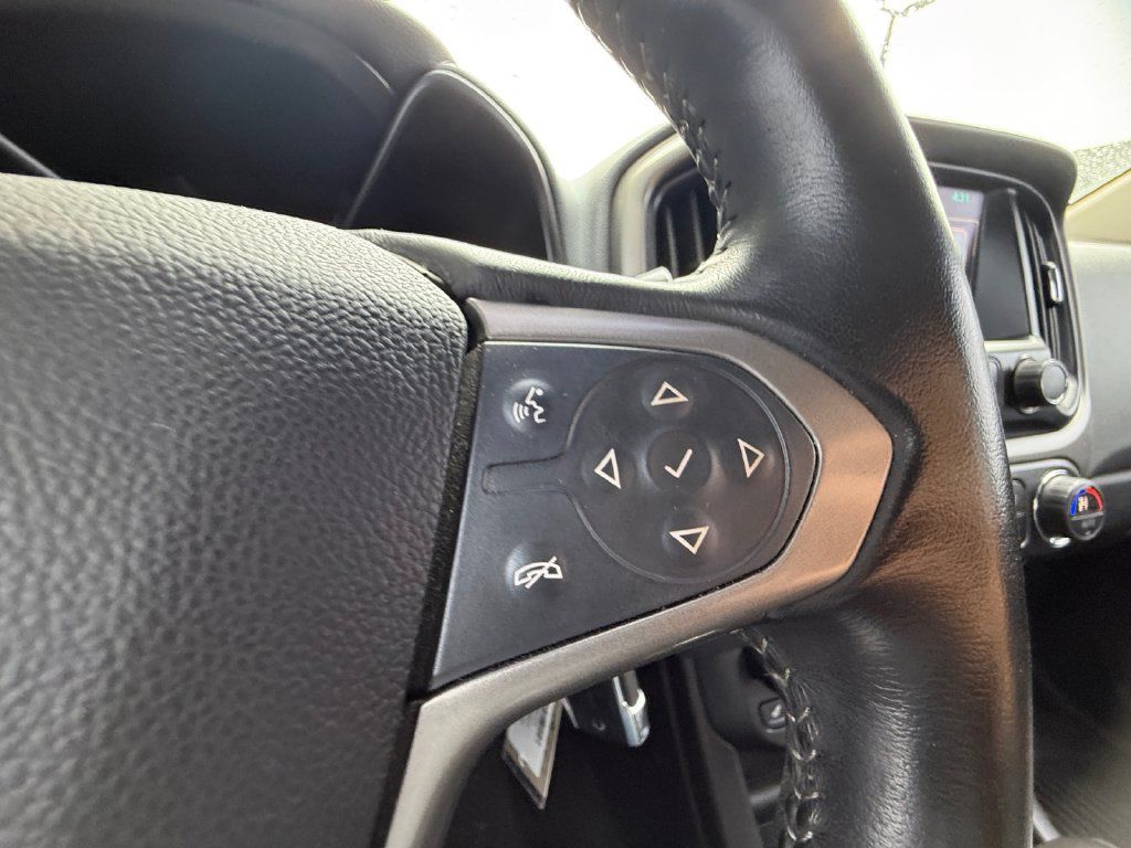 Used 2016 Chevrolet Colorado Z71 AWD/4WD image 16