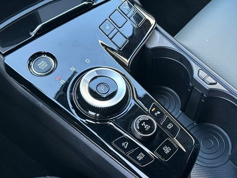 Certified 2025 Kia Sportage X-Line AWD/4WD image 21