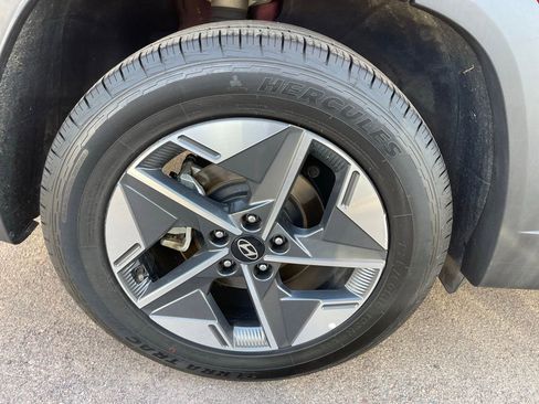 Certified 2025 Hyundai Tucson SEL image 4