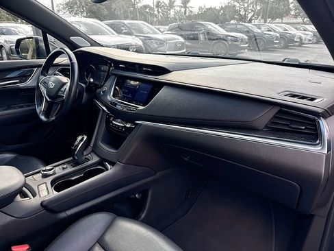 Used 2023 Cadillac XT5 Premium Luxury image 31