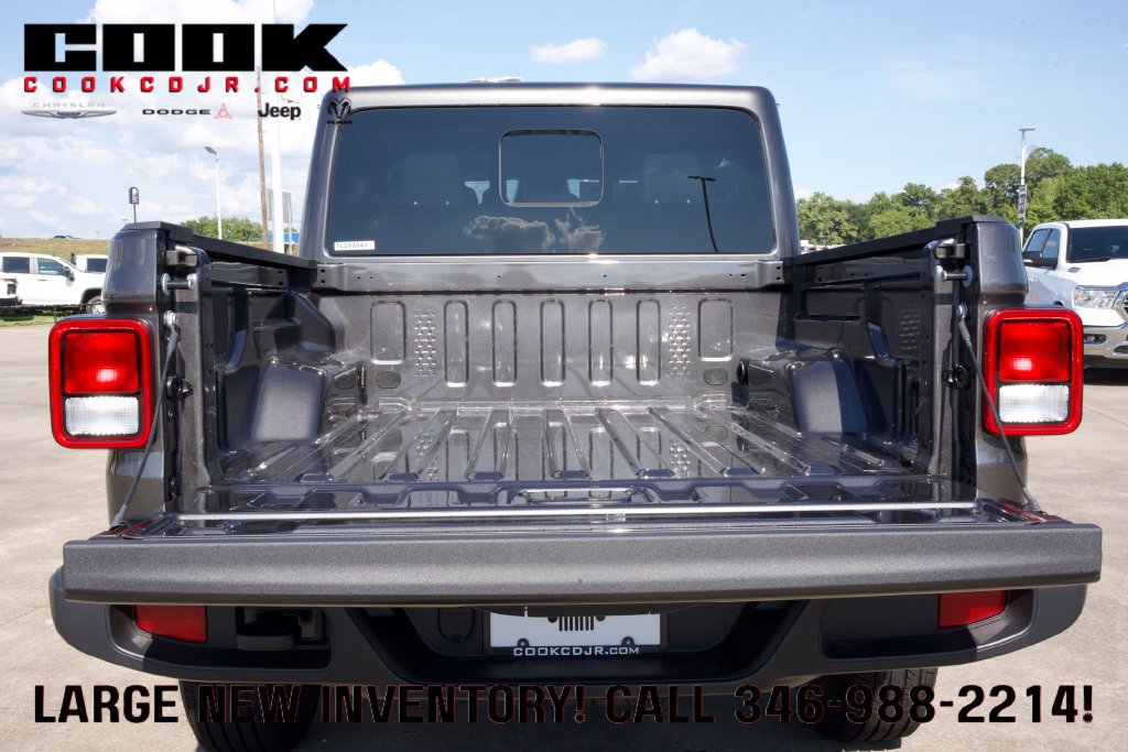 New 2026 Jeep Gladiator Sport AWD/4WD image 24