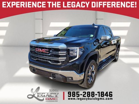 Used 2022 GMC Sierra 1500 SLT AWD/4WD image 1