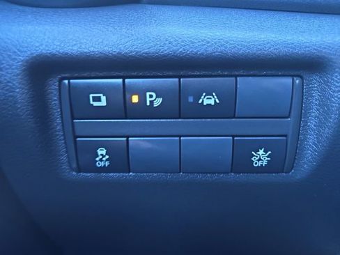 Certified 2025 Nissan Versa S w/ S Plus Package FWD image 10