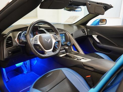 Used 2016 Chevrolet Corvette Stingray Coupe w/ Battery Protection Package RWD image 6