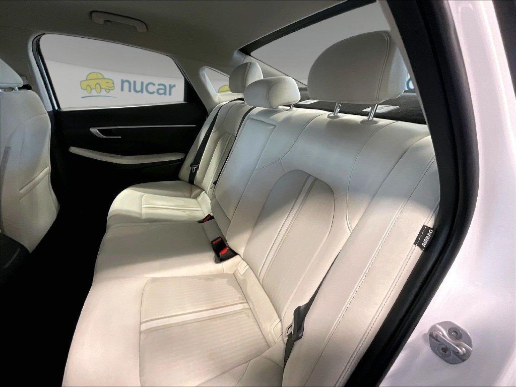 Used 2025 Hyundai Sonata SEL FWD image 15
