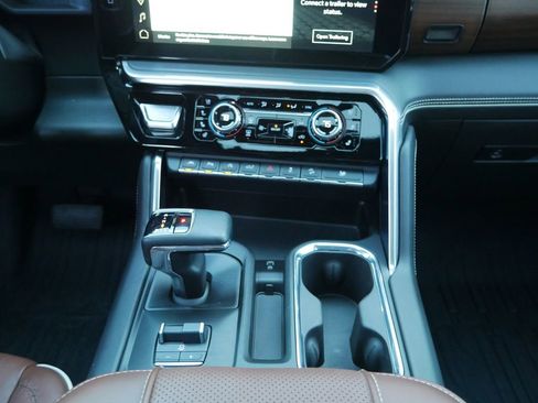 Used 2023 GMC Sierra 1500 Denali Ultimate image 37