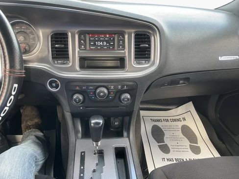 Used 2013 Dodge Charger SE w/ Connectivity Group image 27