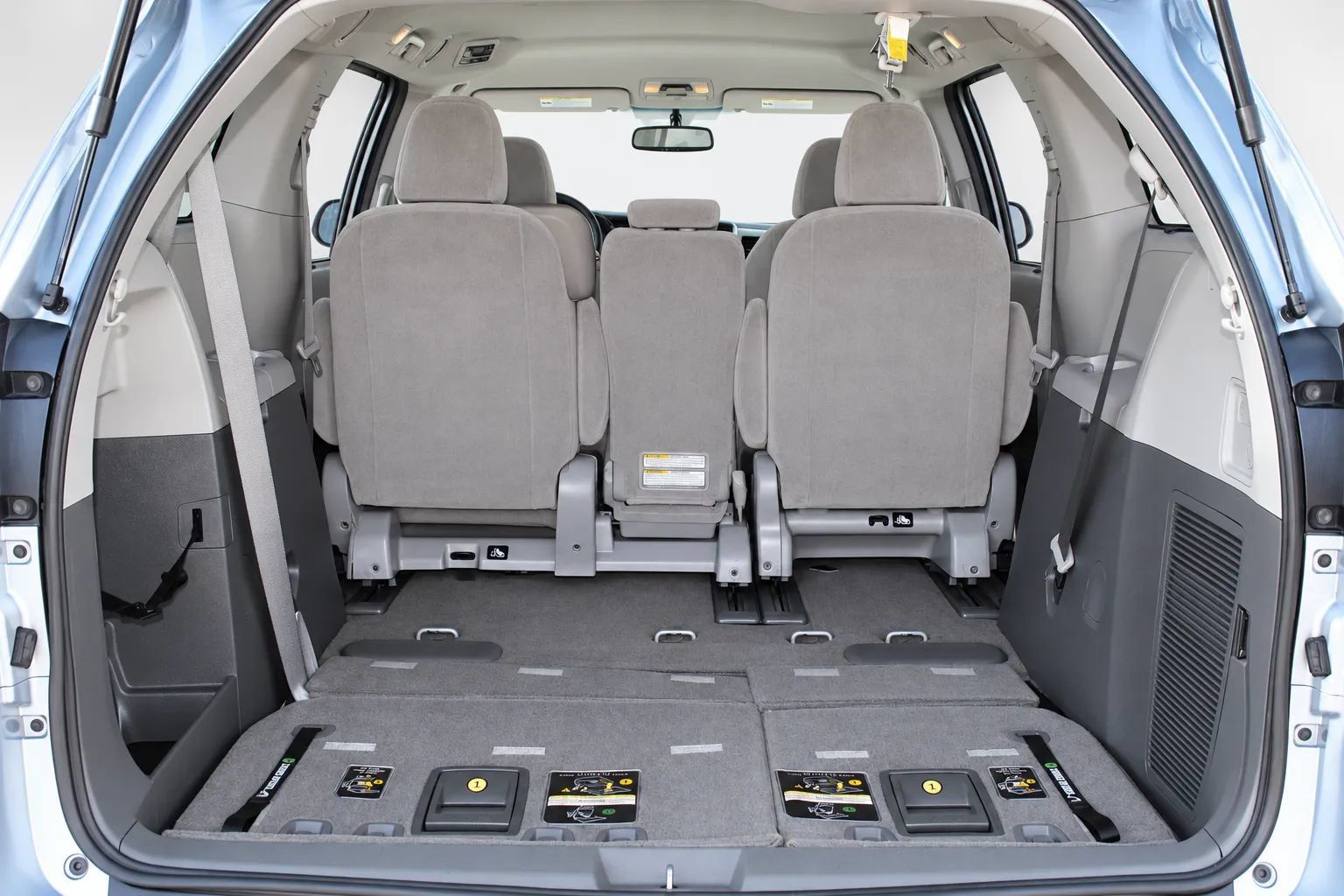 Used 2016 Toyota Sienna LE FWD image 21