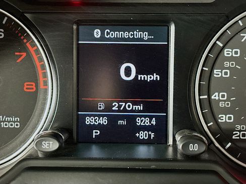 Used 2017 Audi Q5 2.0T Premium Plus w/ Technology Package AWD/4WD image 18