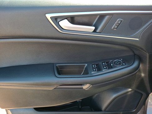 Used 2024 Ford Edge SEL w/ Convenience Package AWD/4WD image 12