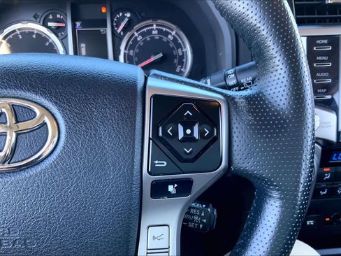 Used 2023 Toyota 4Runner Limited image 22