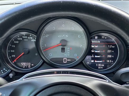 Used 2015 Porsche Panamera GTS image 14