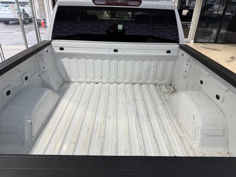 Used 2024 GMC Sierra 1500 SLE image 44