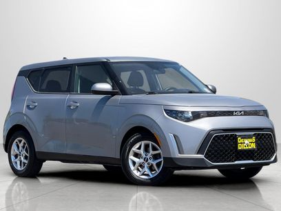 Used 2023 Kia Soul LX w/ LX Technology Package