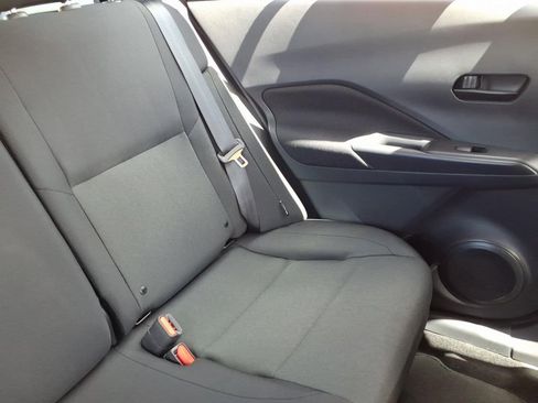 Used 2025 Nissan Kicks Play S image 18