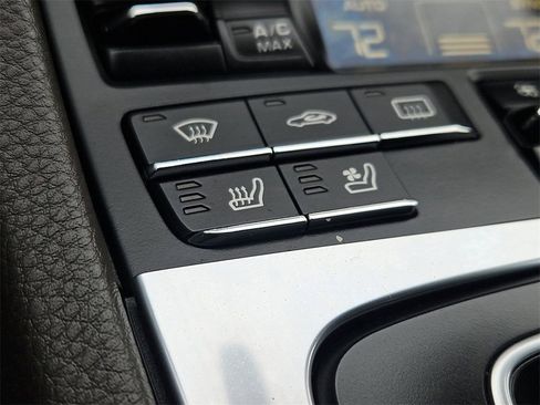 Used 2017 Porsche 718 Cayman image 21