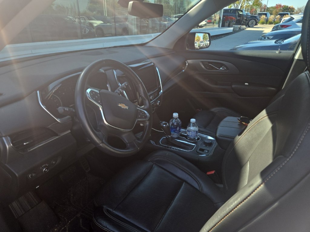 Used 2018 Chevrolet Traverse Premier w/ Redline Edition AWD/4WD image 8