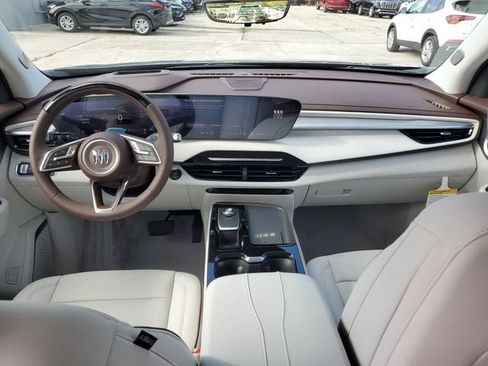 New 2026 Buick Enclave Avenir w/ Super Cruise Package FWD image 12