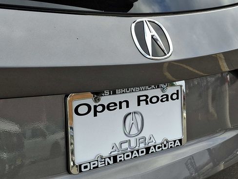 Used 2024 Acura MDX SH-AWD w/ Technology Package image 30